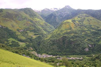 Randonn�es et ski de randonn�es en montagne dans les Pyr�n�es