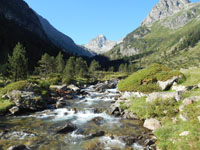 Randonnes et ski de randonnes en montagne dans les Pyrnes