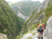 Randonn�es et ski de randonn�es en montagne dans les Pyr�n�es