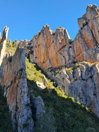Randonnes et ski de randonnes en montagne dans les Pyrnes